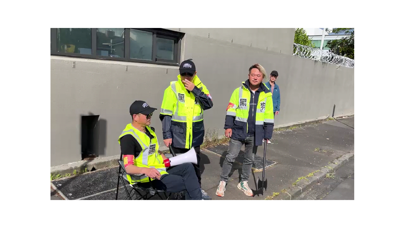 乔装成人的鬼——纽西兰致敬2024年中国大陆万圣节/北春纽西兰记者站孟佳美