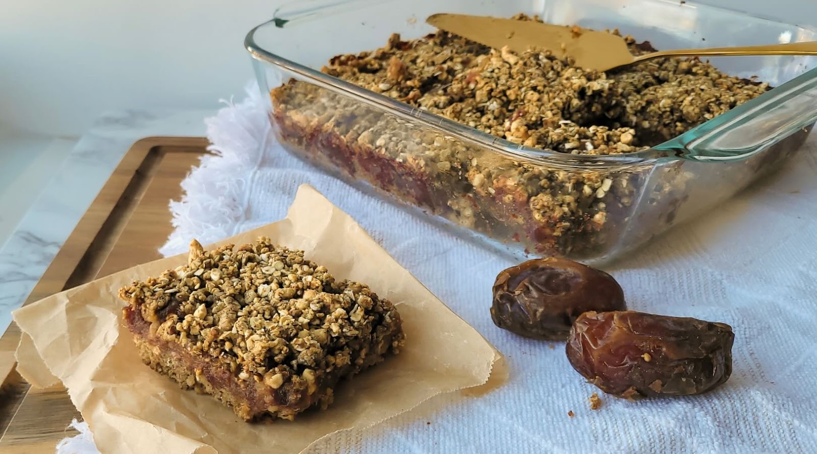 Reduced-Sugar Date Squares Created by a Registered Dietitian