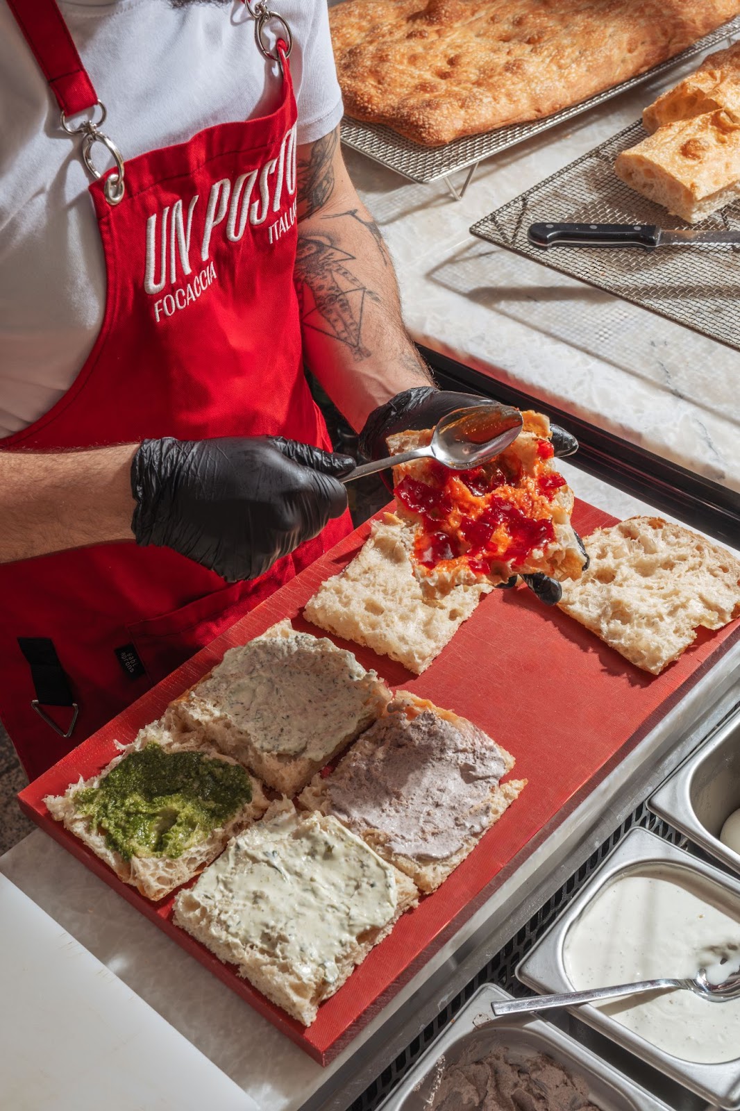 Image from the Focaccia Elevated: Un Posto's Branding and Visual Identity Story article on Abduzeedo