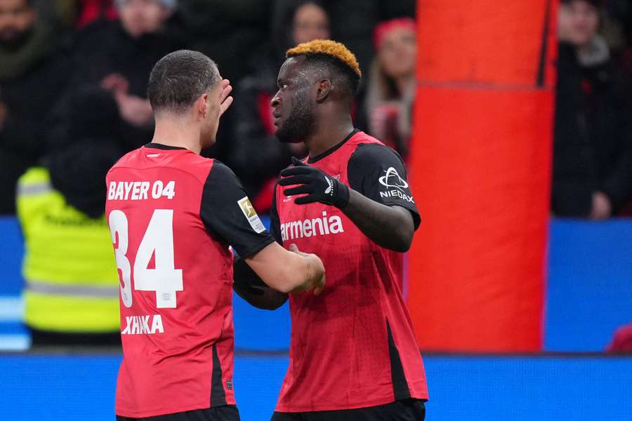 Victor Boniface setelah golnya yang membuat kedudukan menjadi 1-0.
