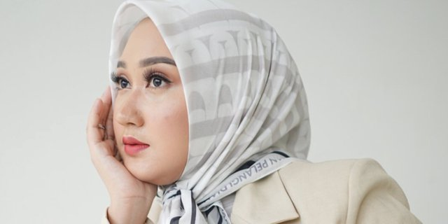 Jilbab Pashmina Dian Pelangi