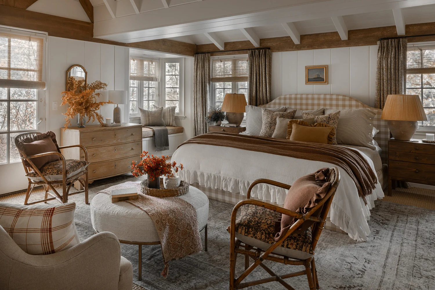 Thoughtful Furniture Arrangements for Warmth and Connection