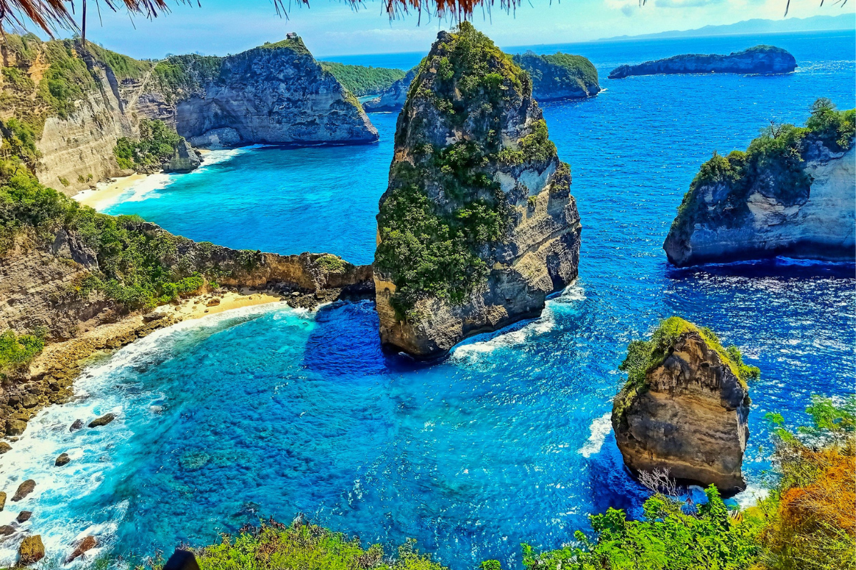 Amazing view of turquoise blue water at Atuh Beach.