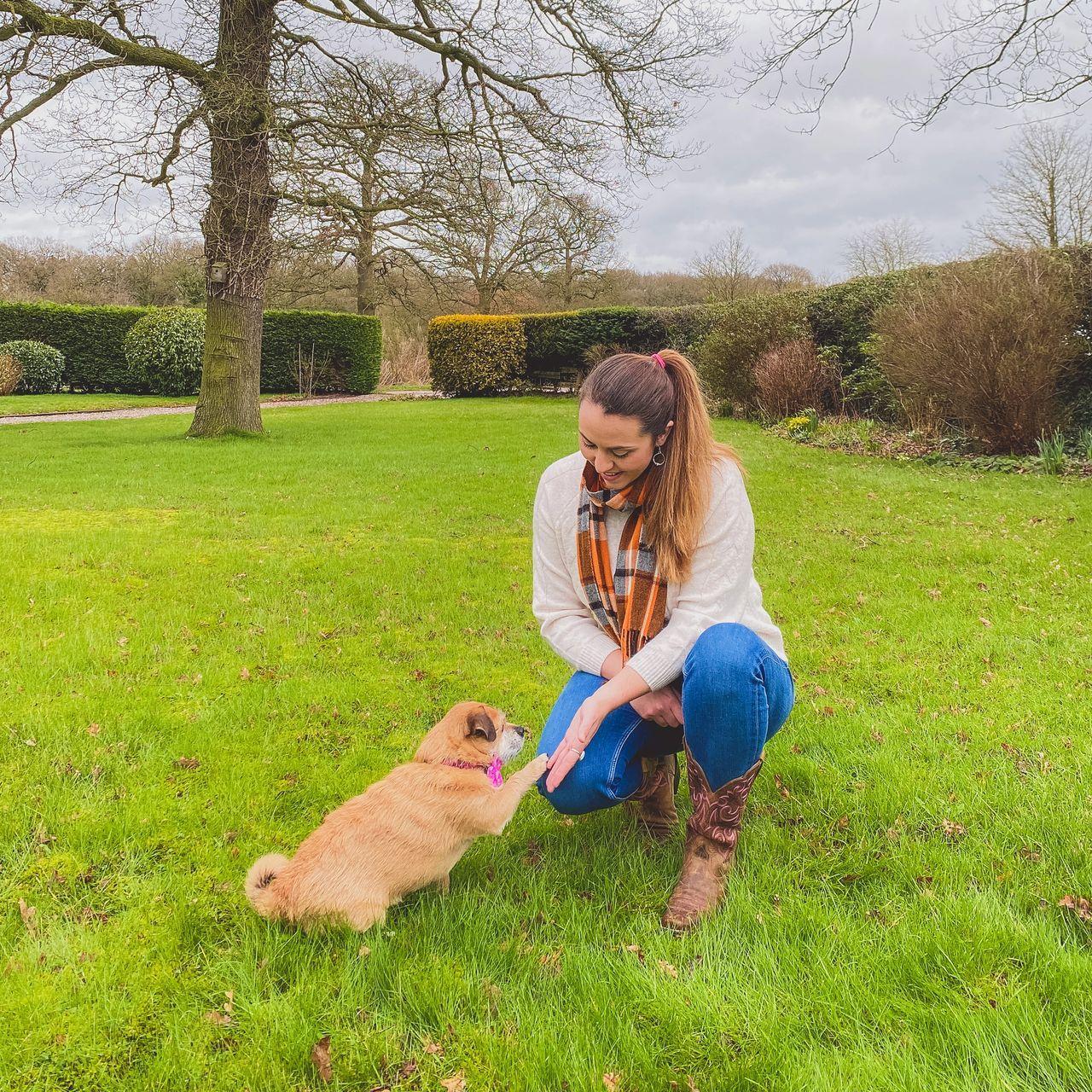 Rachel dog trainer at Nose to Trail with her dog Maisy