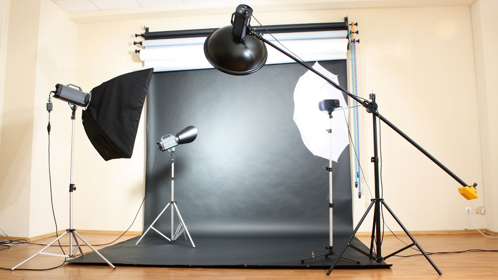 Studio Lighting Kits for Beginner Image 2