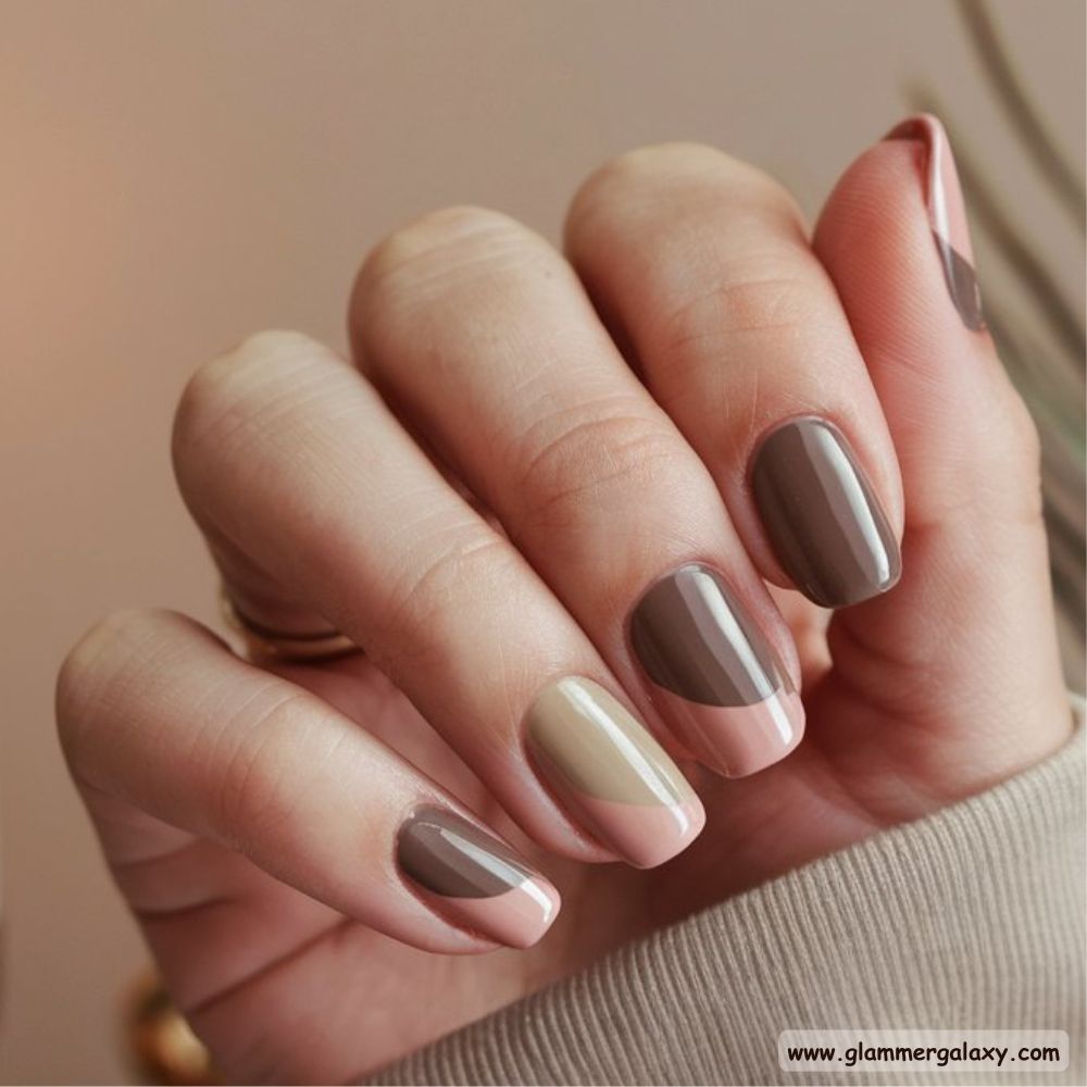Neutral Fall Nails having Cozy Brown Aura
