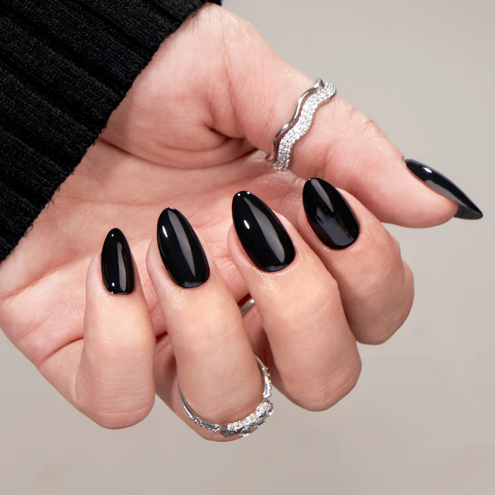 Rihanna's Goth Bride Black