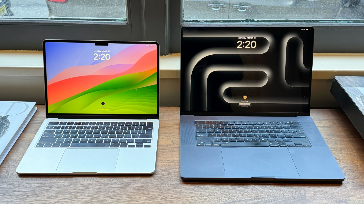 Perbedaan MacBook Air dan MacBook Pro, Simak Disini! | Jagofon