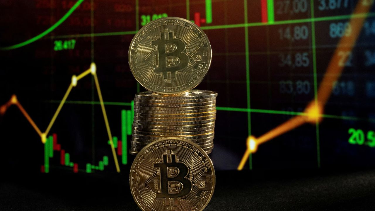 قیمت بیت‌کوین 2025