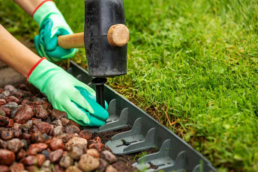 How to Install Landscape Edging?