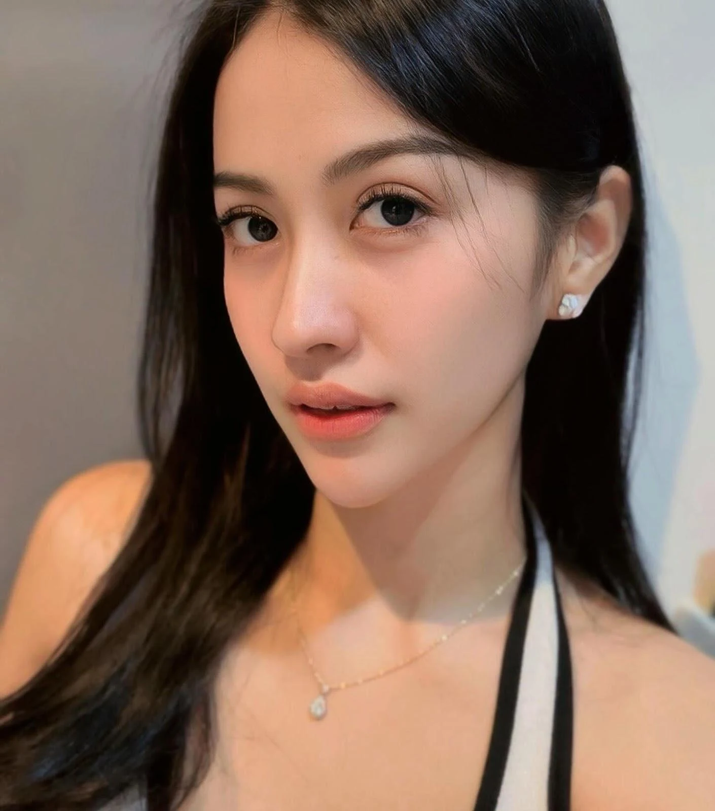 Cantiknya Cewek Indo Bikin Susah Fokus, cewek cantik indo, foto wanita muda, gadis manja