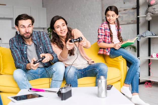 Why Computer Games Are Great for Family Fun