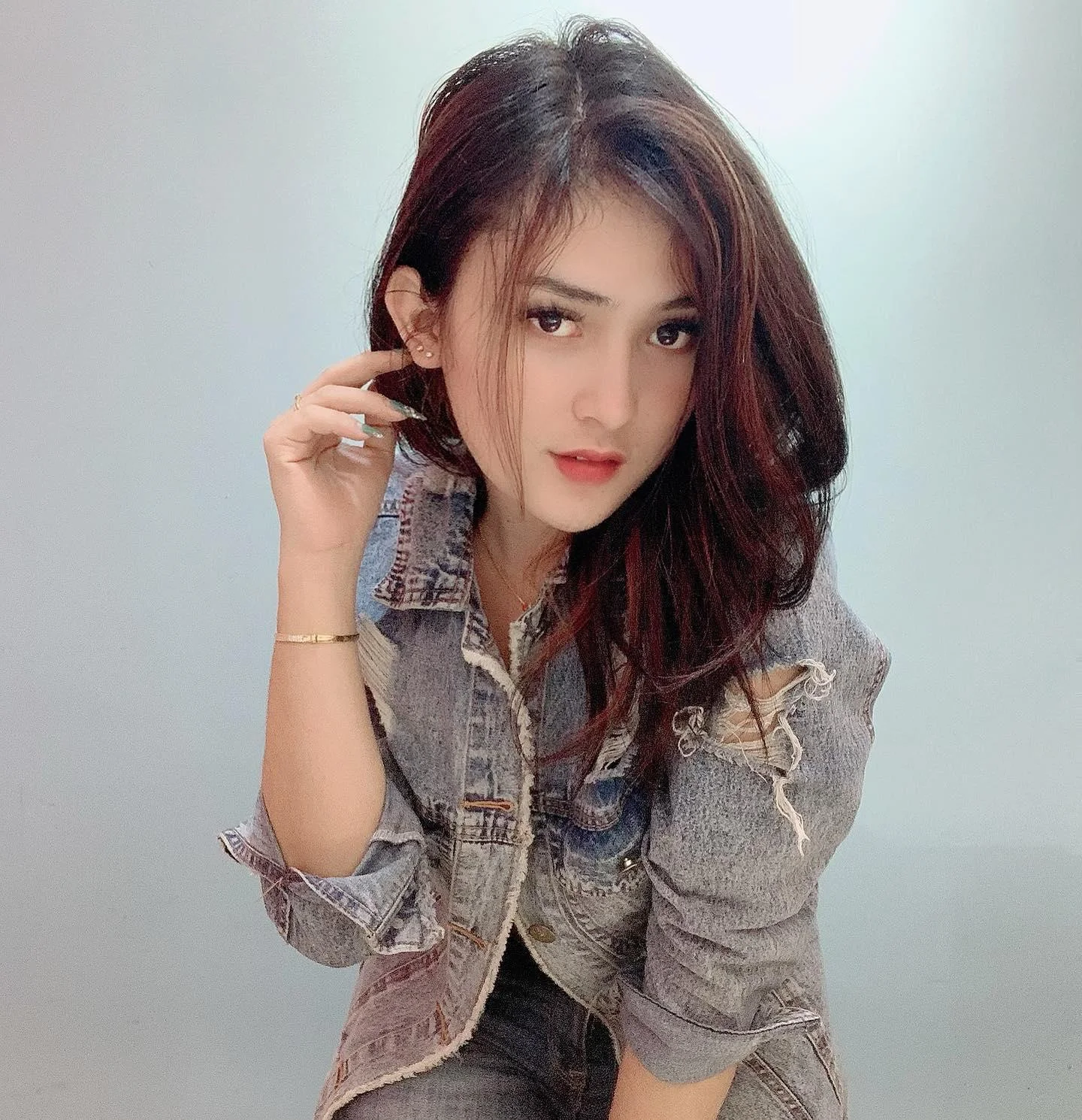 Wanita Seksi yang Membuatmu Kehilangan Diri dalam Gairah, wanita seksi, kehilangan diri, cewek menggoda
