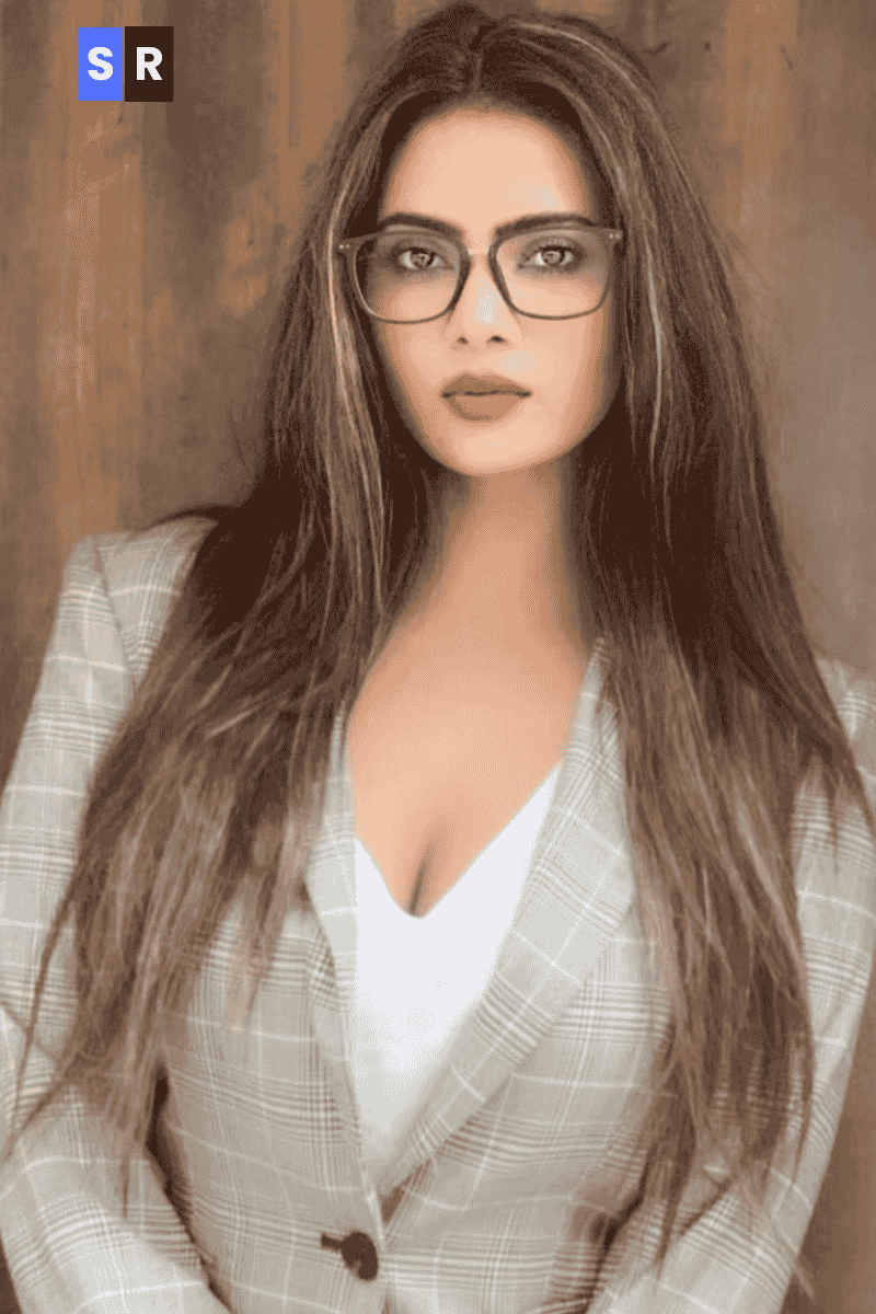 Anupama Prakash beautiful pic of yessma series cast