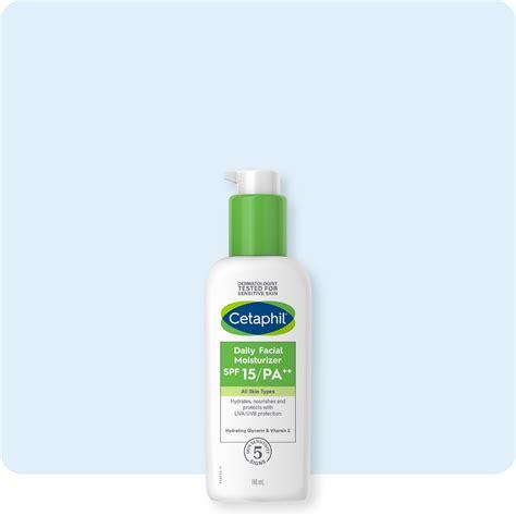 Cetaphil Daily Facial Moisturizer có chỉ số SPF 15 và PA++