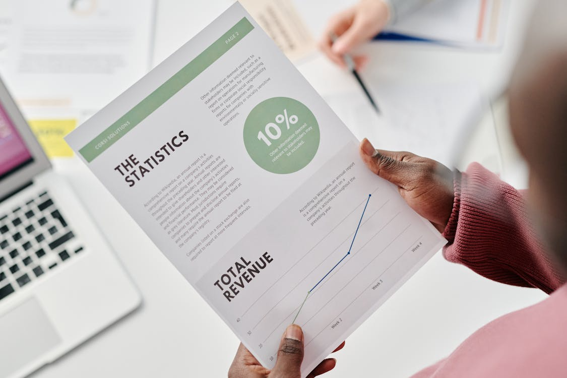 12 Effective Strategies for Better Restaurant Revenue Management