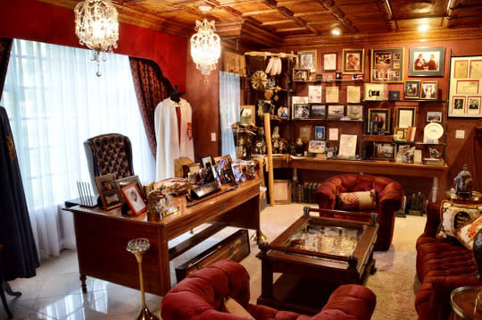 FDR's Presidential Desk