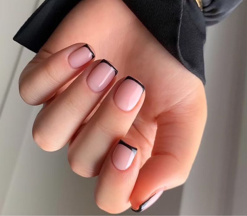 25+ Black Nail Art Designs to Inspire You