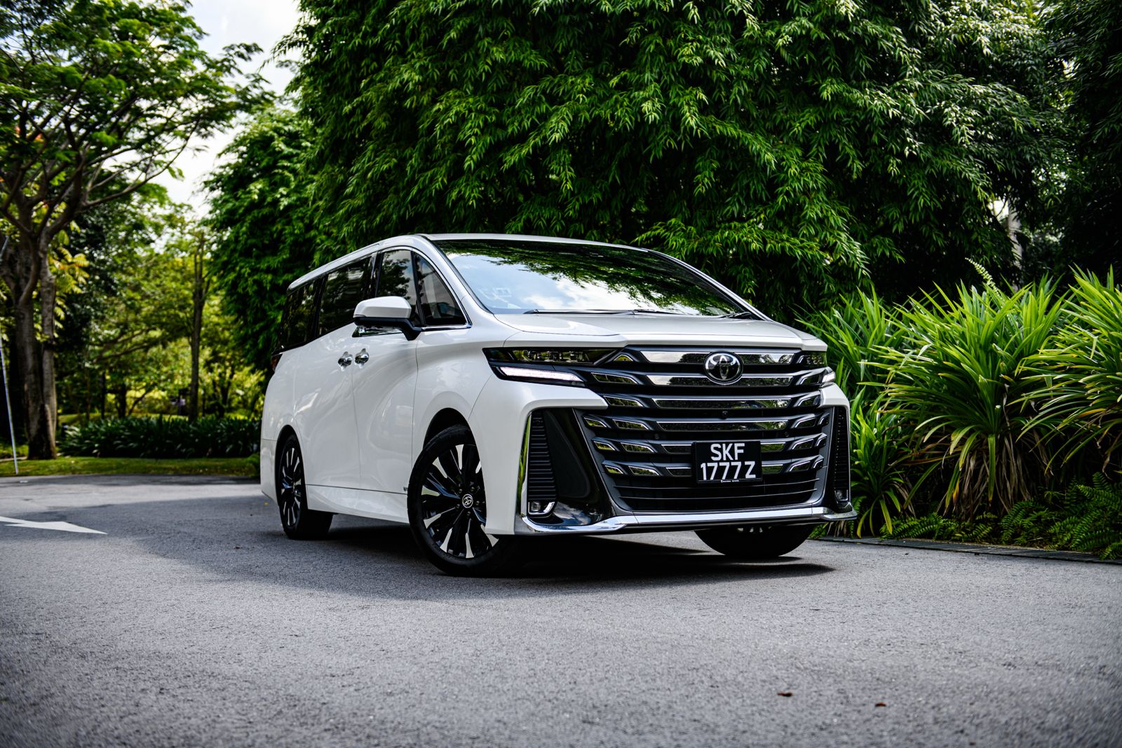 Singapore changi airport 
airport transfer