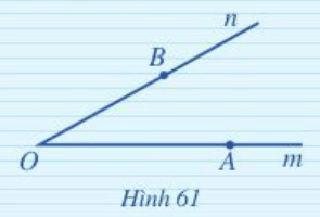 CHƯƠNG 6. HÌNH HỌC PHẲNGBÀI 4: TIA1. TIABài 1: Thực hiện theo các bước sau:Bước 1. Vẽ đường thẳng xy:Bước 2. Lấy điểm O trên đường thẳng xy.Giải nhanh:Bước 1. Vẽ đường thẳng xy:Bước 2. Lấy điểm O trên đường thẳng xy Điểm O chia đường thẳng xy thành hai phần, đó là hai nửa đường thẳng Ox và Oy.Bài 2: Hãy đọc và viết các tia ở Hình 55. Giải nhanh:Các tia ở Hình 55 là:Tia gốc I được đọc và viết là: IA, IB, IC, ID.Tia gốc A được đọc và viết là: AI.Tia gốc B được đọc và viết là: BI.Tia gốc C được đọc và viết là: CI.Tia gốc D được đọc và viết là: DI.Bài 3: Cho hai điểm A, Ba) Vẽ tia AB.b) Vẽ tia BAGiải nhanh:a) Các bước vẽ tia AB như sau:Bước 1: Lấy hai điểm A và B;Bước 2: Đặt cạnh thước đi qua hai điểm A và B. Vạch theo cạnh thước bắt đầu từ A đi qua B.Ta được tia AB:b) Các bước vẽ tia BA như sau:Bước 1: Lấy hai điểm A và B;Bước 2: Đặt cạnh thước đi qua hai điểm A và B. Vạch theo cạnh thước bắt đầu từ B đi qua A.Ta được tia BA:2. HAI TIA ĐỐI NHAUBài 1: Quan sát đồng hồ lúc 6 giờ.Nếu ta coi vị trí gắn hai kim trên mặt đồng hồ là gốc O, kim phút nằm trên tia Ox, kim giờ nằm trên tia Oy (Hình 56) thì hai tia Ox và Oy có đặc điểm gì?Giải nhanh:Hai tia Ox và Oy có chung gốc và cùng nằm trên một đường thẳng.Tia Ox (hướng lên trên) và tia Oy (hướng xuống dưới) có chiều hướng ngược nhau.Bài 2: Đọc tên bốn cặp tia đối nhau ở Hình 58Giải nhanh:Bốn cặp tia đối nhau ở trên Hình 58:Tia Ax và tia Ay;Tia Bx và tia By;Tia Cx và tia Cy;Tia BA và tia BC.(Ngoài ra còn có các cặp tia khác đối nhau như Ax và AB, Ax và AC, Bx và BC, BA và By, BA và BC, CA và Cy, CB và Cy)3. HAI TIA TRÙNG NHAUBài 1: Quan sát đồng hồ lúc 12 giờ.Nếu ta coi vị trí gắn hai kim trên mặt đồng hồ là gốc O, kim phút nằm trên tia Ox, kim giờ nằm trên tia Oy (Hình 59) thì hai tia Ox và Oy có đặc điểm gì?Giải nhanh:Hai tia Ox và Oy có các đặc điểm là:- Hai tia Ox và Oy có chung gốc O và cùng nằm trên một đường thẳng.- Hai tia Ox và Oy cùng chung một hướngBài 2: Quan sát Hình 61a) Tia OA trùng với tia nào?b) Hai tia OB và Bn có trùng nhau không? Vì sao?c) Hai tia Om và On có đối nhau không? Vì sao?Giải nhanh:a) Tia OA trùng với tia Om.b) Hai tia OB và Bn không trùng nhau. Vì hai tia này không chung điểm gốc.c) Hai tia Om và On không đối nhau. Vì hai tia này không tạo thành một đường thẳng.BÀI TẬP