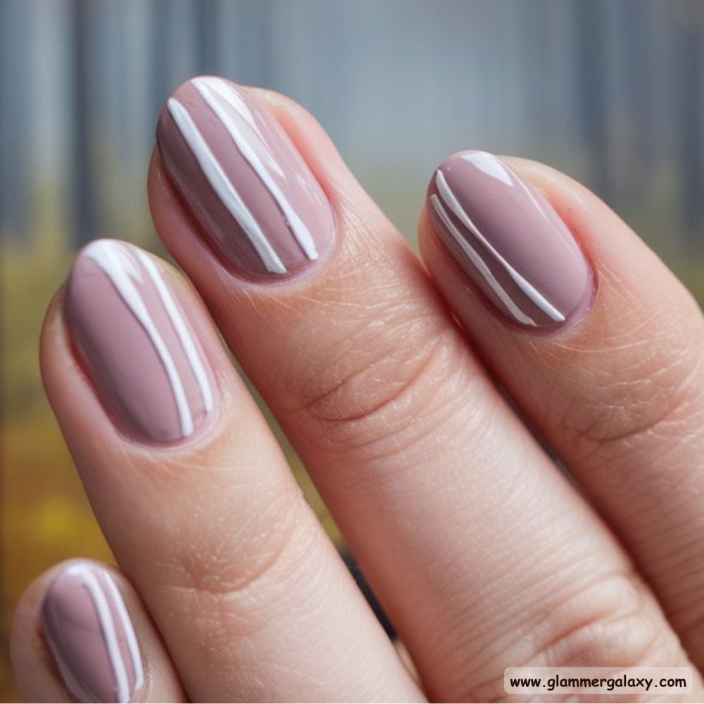 Neutral Fall Nails having Soft Dusty Rose
