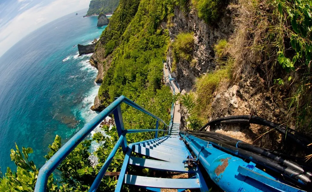 16 Tempat Menarik & Aktiviti di Nusa Penida + Tips Penting!