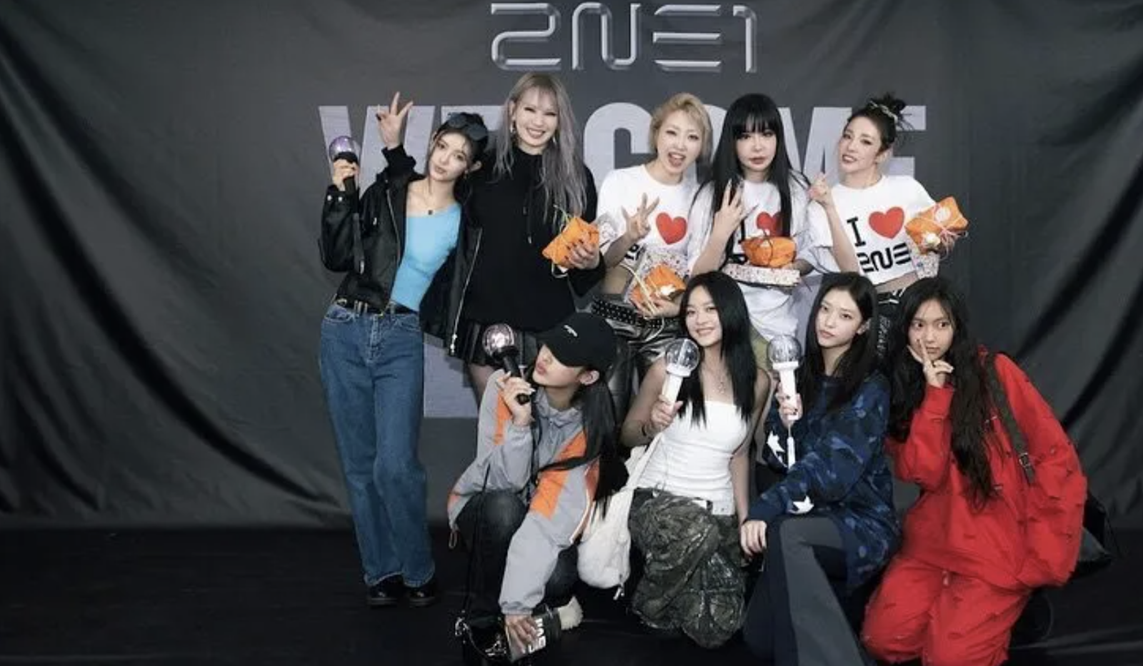 The 2NE1 concert female idols photos featured a lineup of K-pop's brightest stars, including BLACKPINK's Jennie, aespa's Winter, and the rising rookies BABYMONSTER