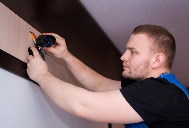 builder adding units to wall