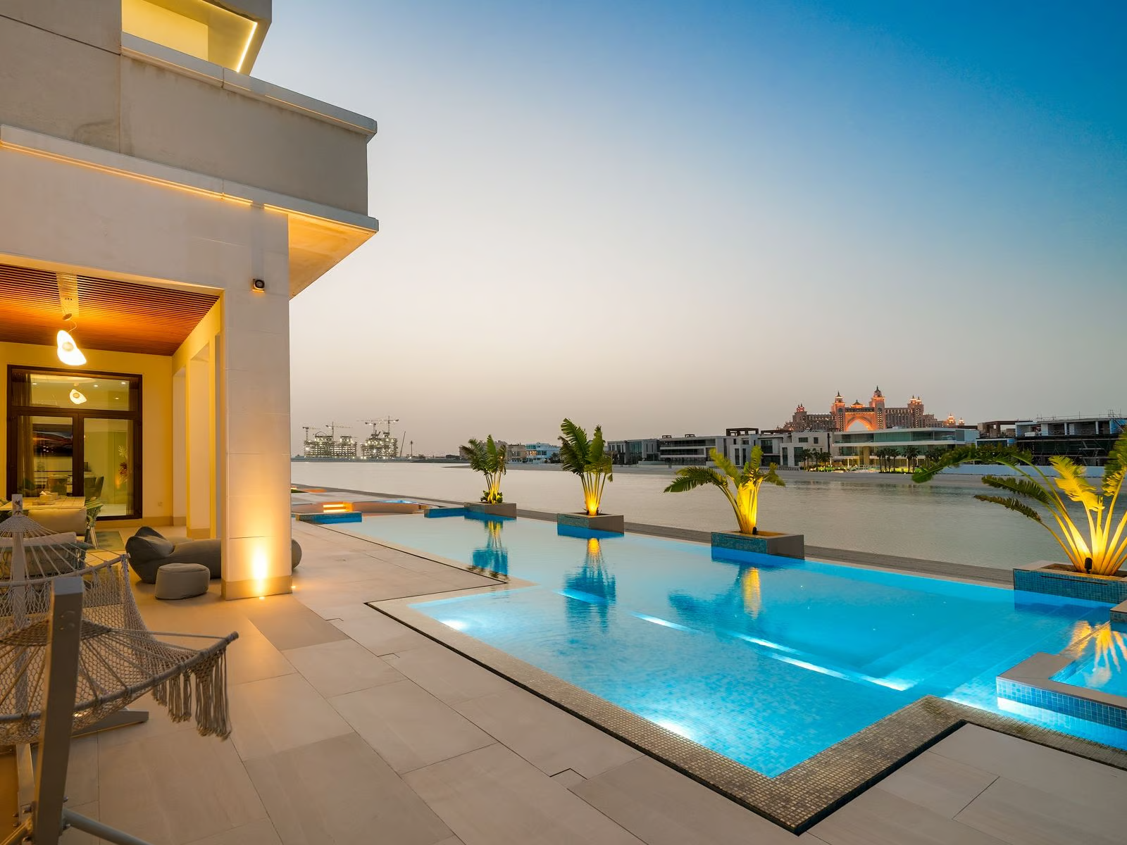 Projects in Palm Jumeirah