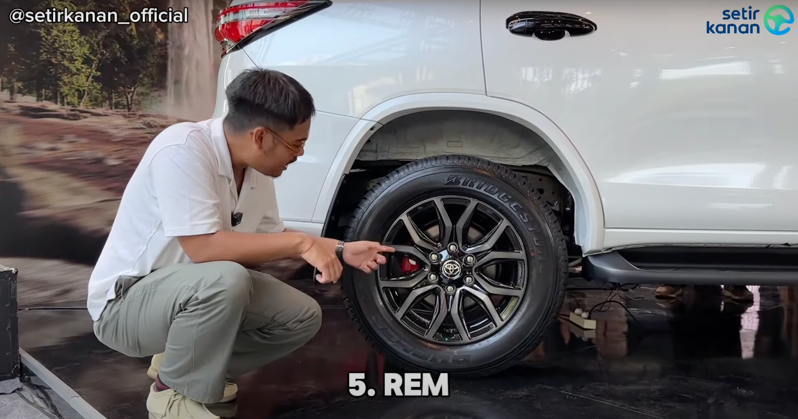 Rem Toyota Fortuner Facelift 2024