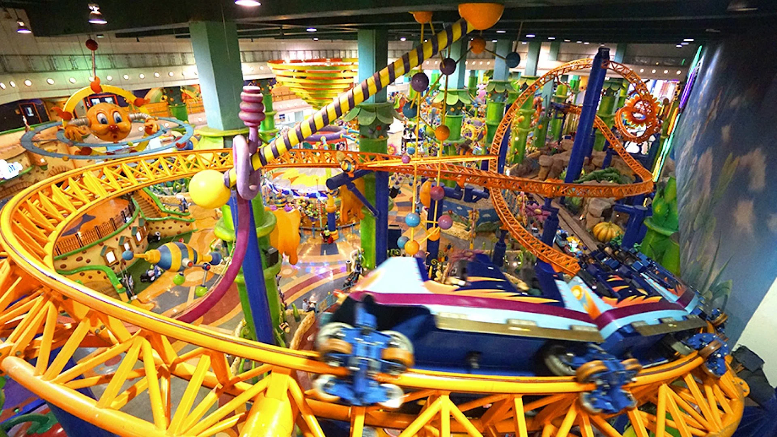 Times Square Theme Park: Tarikan Utama & Cara Beli Tiket Masuk Dengan Diskaun Istimewa!