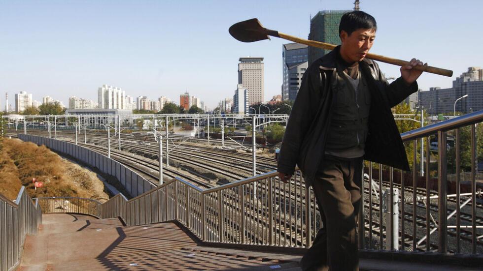 中国居民消费物价指数(CPI)升幅在上个月轻微下降，令2024年全年CPI只上涨 0.2%，与前年持平，但远低於政府预期的「3%左右」