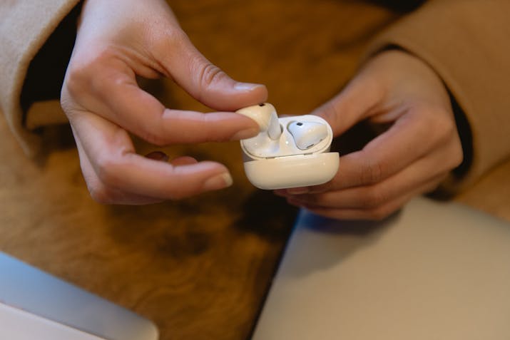How To Change Double Tap On Airpods on Android 3