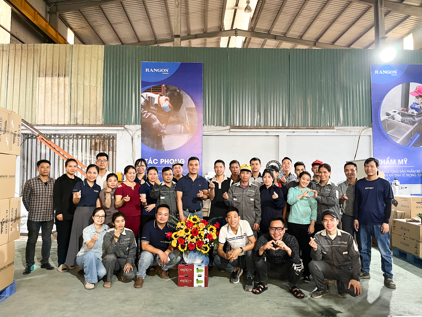 Tập đoàn Rangos hợp tác 18 Nhà phân phối Chậu rửa bát tại tỉnh thành miền Bắc, miền Trung - Ảnh 3.