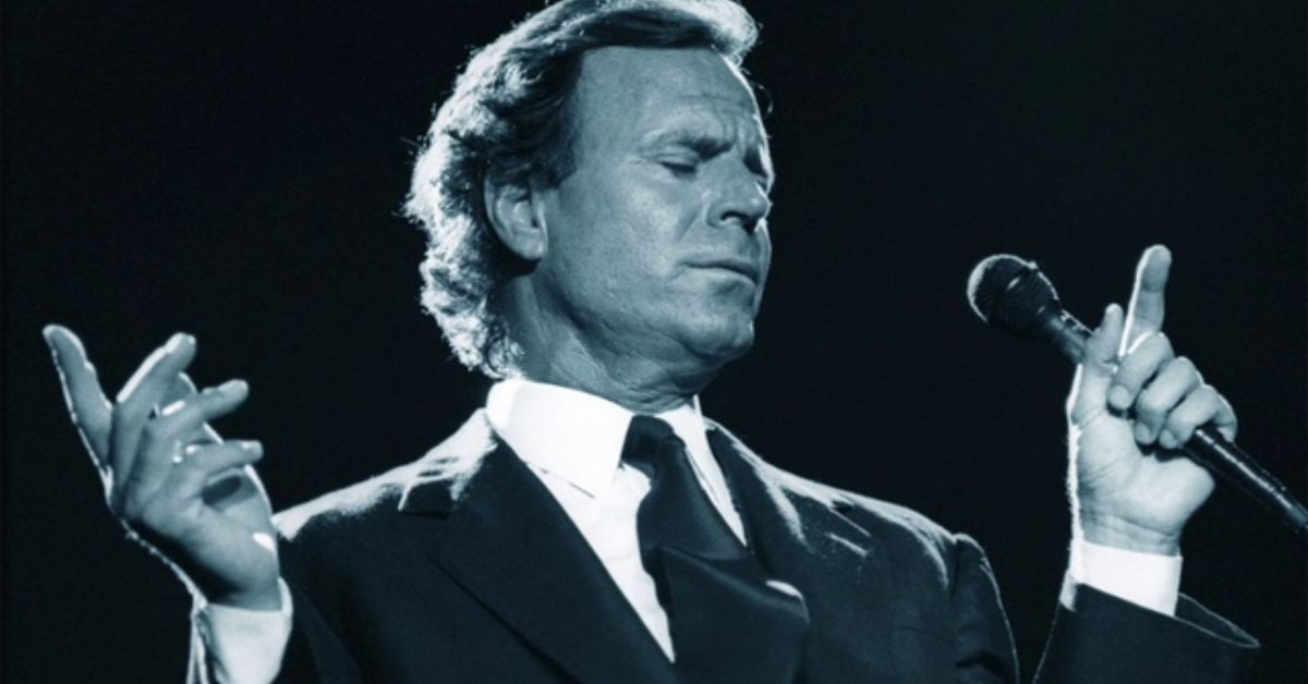 Julio Iglesias Net Worth