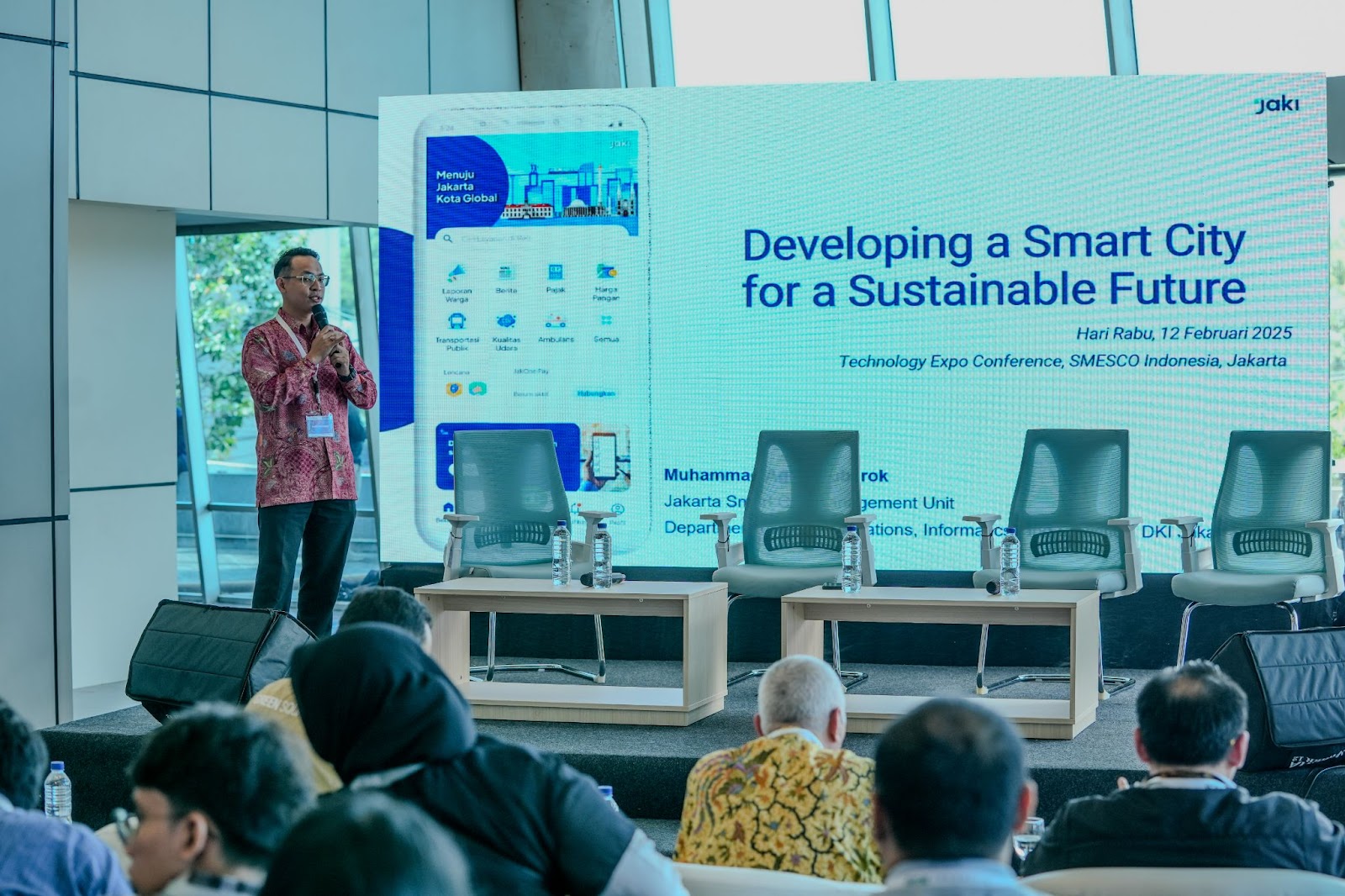 Muhammad Agus Mubarok sebagai Ketua Satuan Pelaksana Manajemen dan Kajian Unit Pengelola Jakarta Smart City hadir di Technology Expo Conference (Techxcon). Sumber: Jakarta Smart City