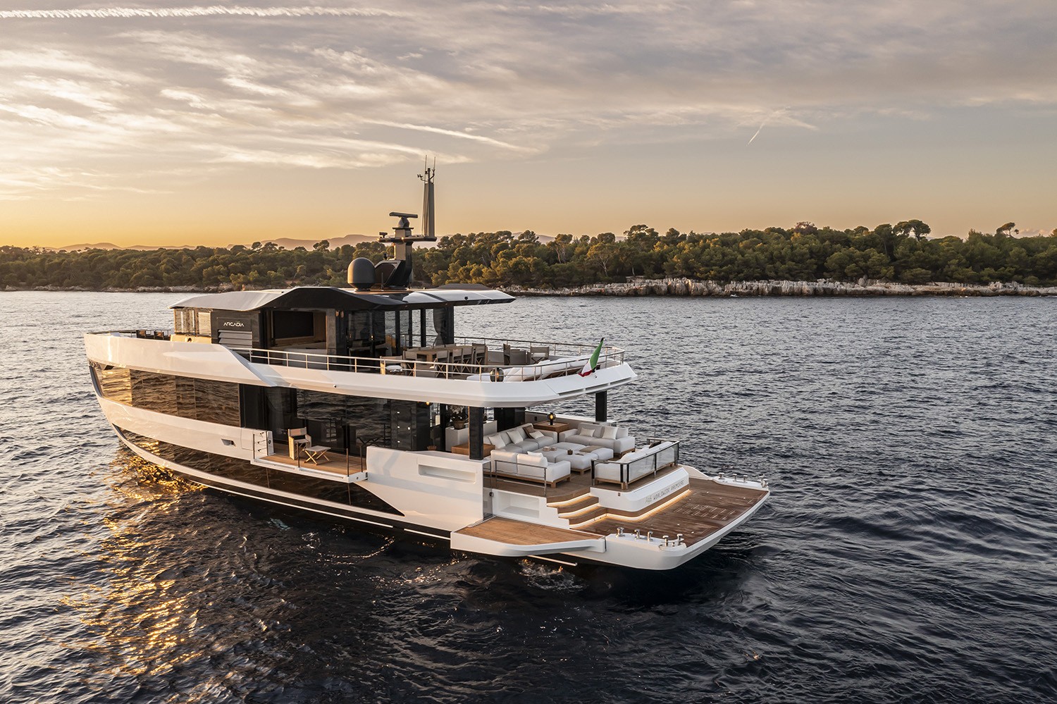 Arcadia Yachts Hits New Milestone with Sale of 29m A96 Luxury Yacht