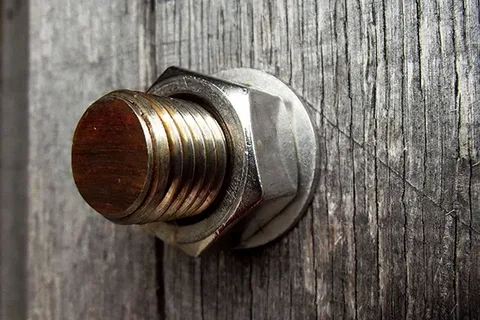 Ứng dụng của Lông đền phẳng hệ inch trong cơ khí và xây dựng