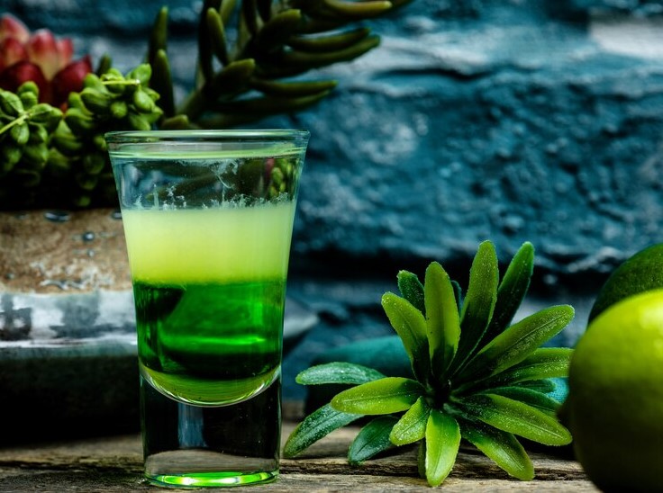 Green drinks for gut health