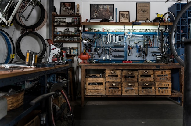 Garage Remodel Ideas for a Cozy Workshop