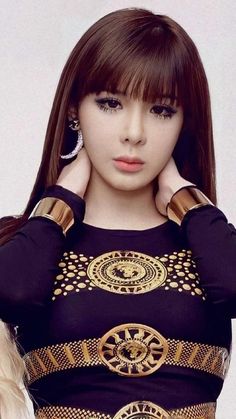 This contains an image of: Park bom