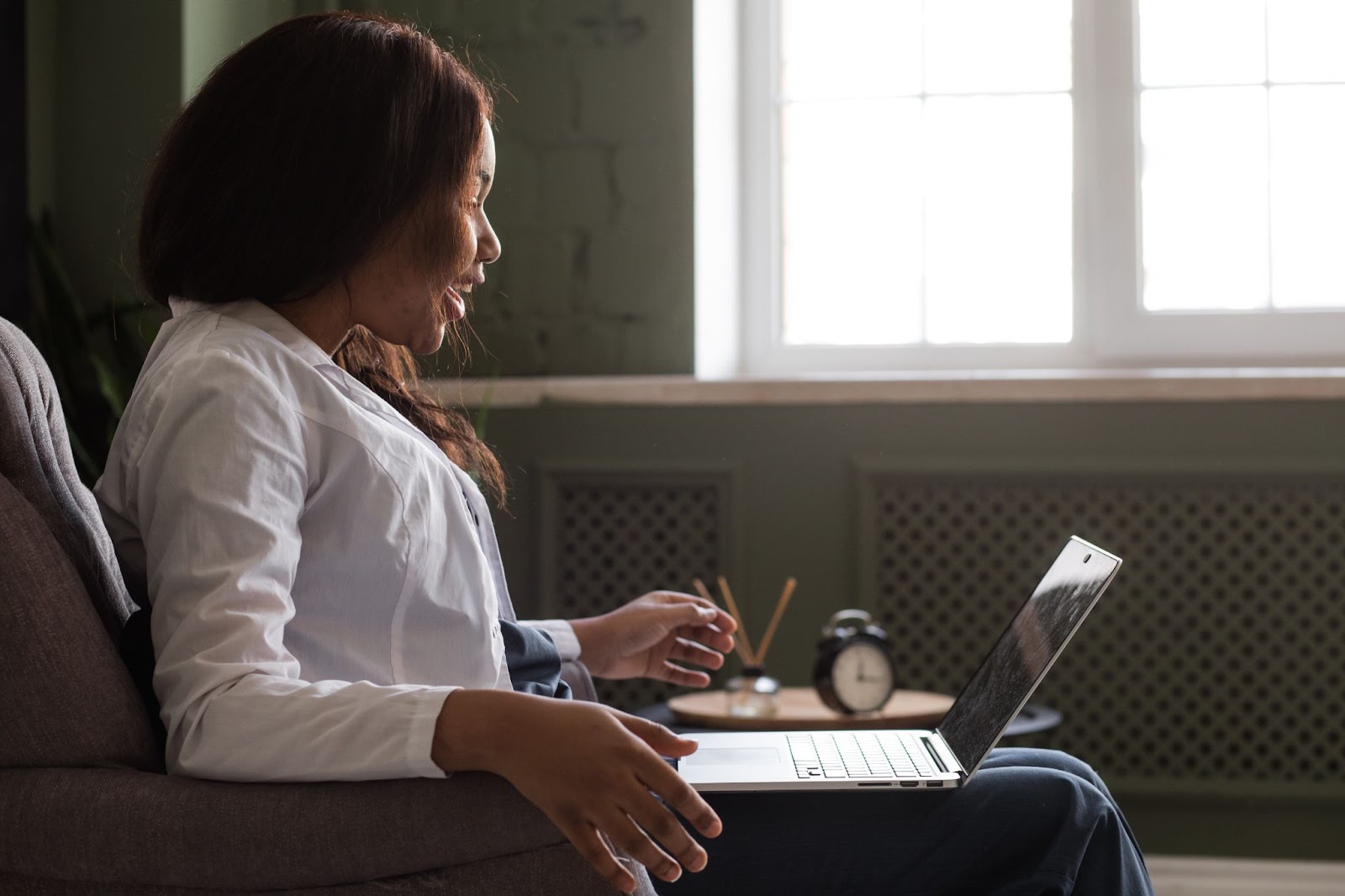 online meeting laptop