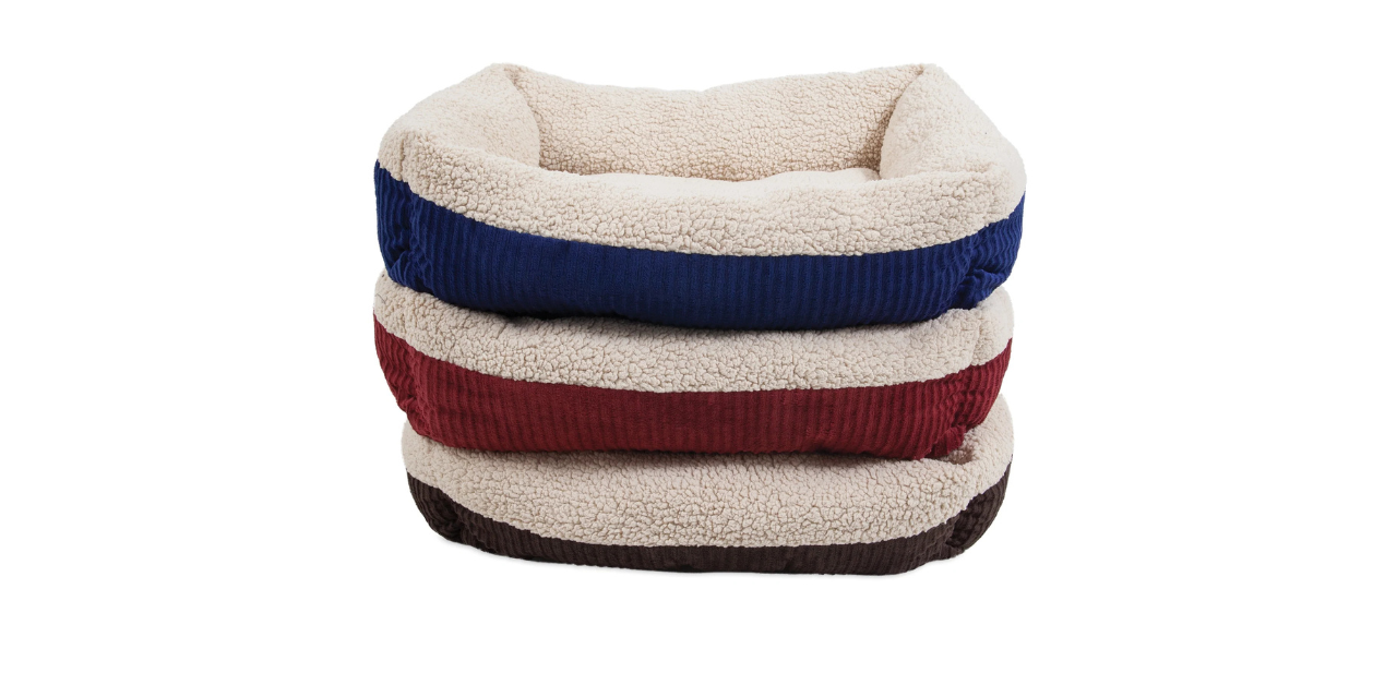 Aspen Pet Self-Warming Dog Bed