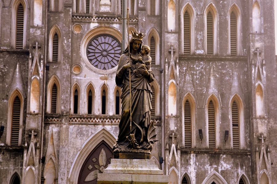 Mother Mary statue 