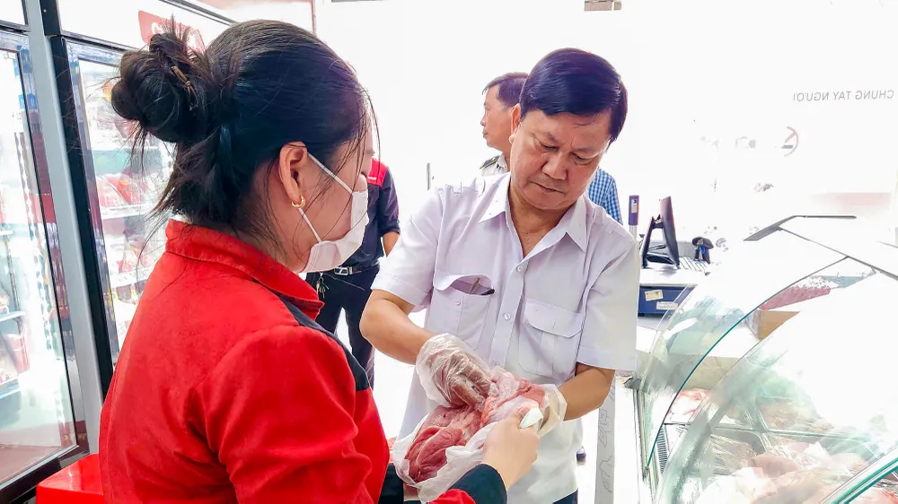 Hoạt động kiểm nghiệm mẫu xét nghiệm động vật không thuộc mã ngành 7120 mà được phân loại vào mã ngành 75000