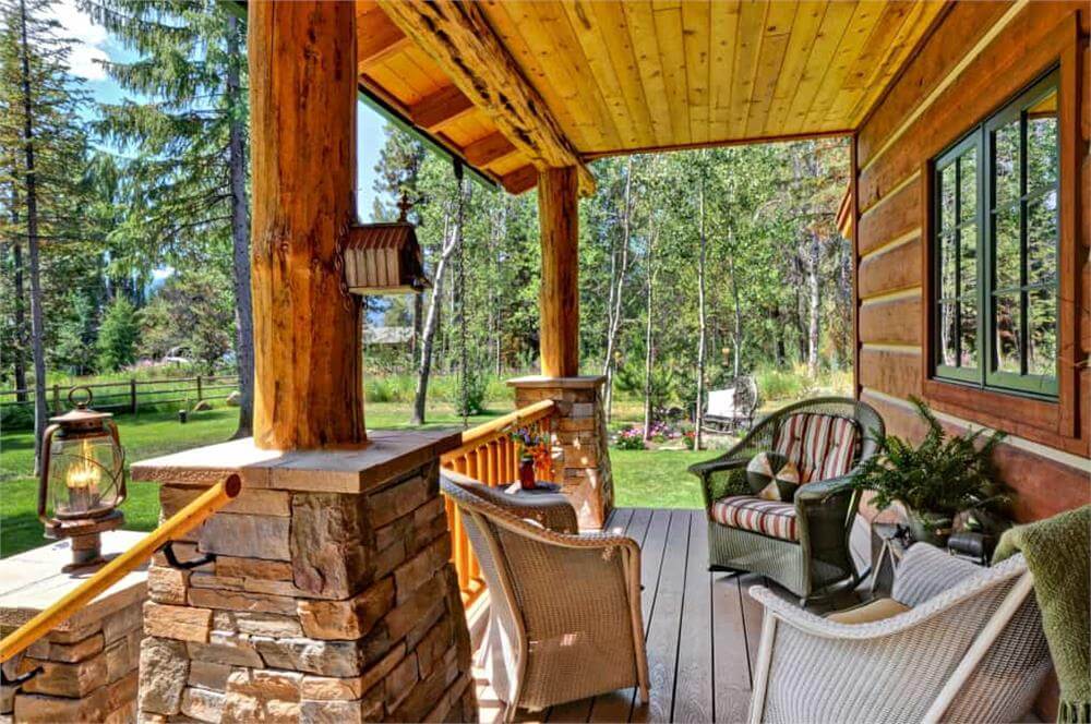 Entry Porch