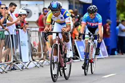 Kawani Sofia precisou fazer “vaquinha” para substituir bicicleta roubada (Foto: André Durão/COB)