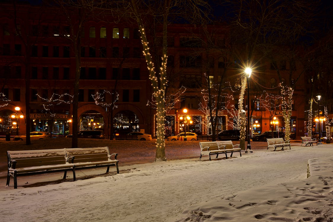Snow covered benches and Christmas lights in Minneapolis/St. Paul
