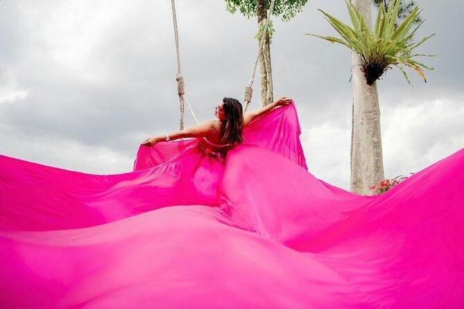 A person in a pink dress

AI-generated content may be incorrect.
