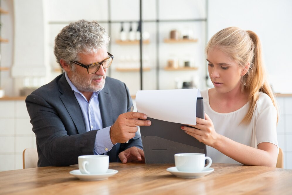 How A Family Law Lawyer Can Support Your Legal Journey